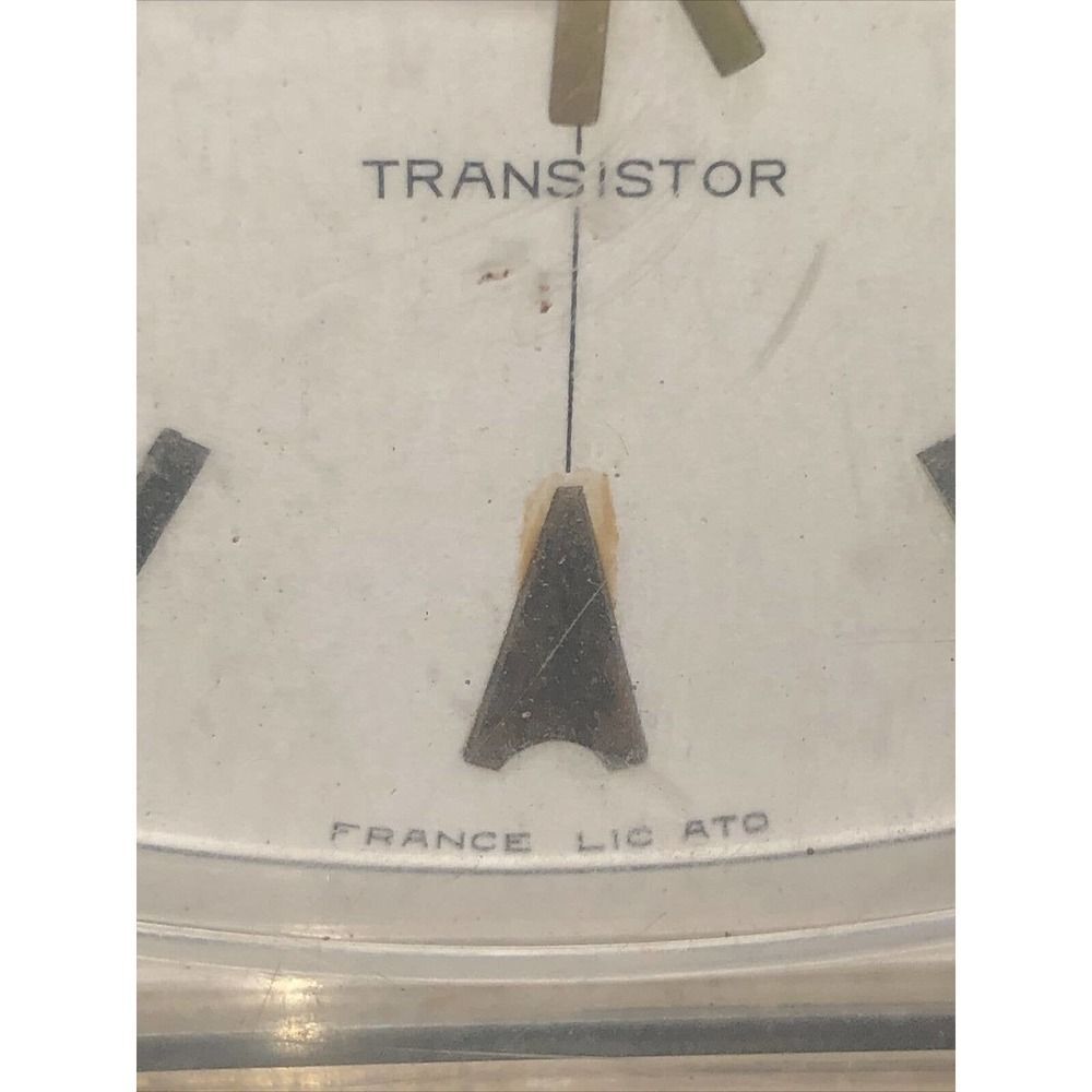 phinney walker clock france Transistor Takes C Battery￼ - Picture 6 of 8